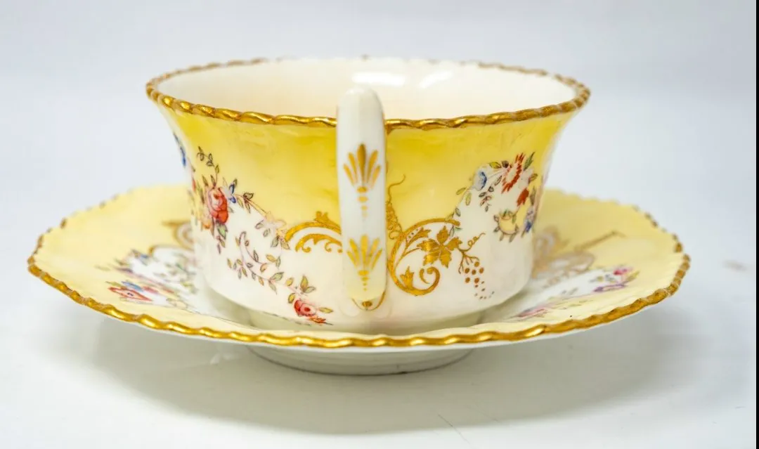 Coalport, узор Y2291